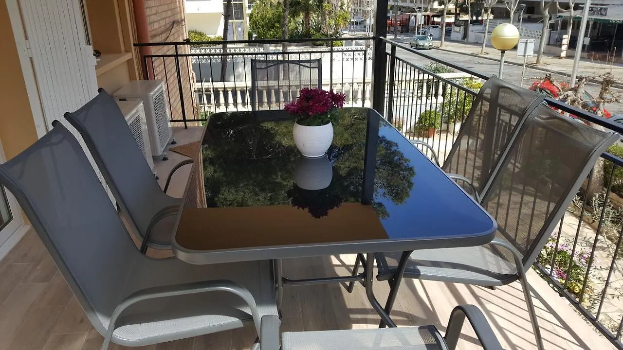 Apartamento Salou 8 Personas 100M Playa Apartment 0*,  Spain